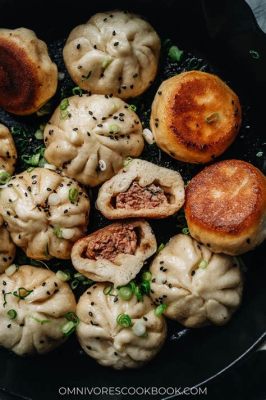  Sheng Jian Bao: Un connubio irresistibile di pasta croccante e ripieno succoso!